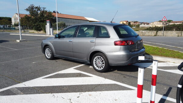 Fiat Croma 1.9 multijet del 2010 - immagine 3