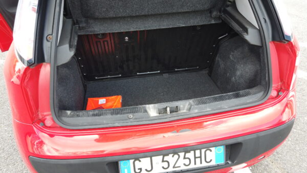 Fiat Punto EVO benzina euro5 - immagine 9